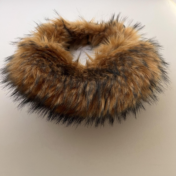 Y2K Faux Fur Hobo Shoulder Bag 2000s Indie Sleaze Zipper Purse Bratzcore Brown - Picture 3 of 7